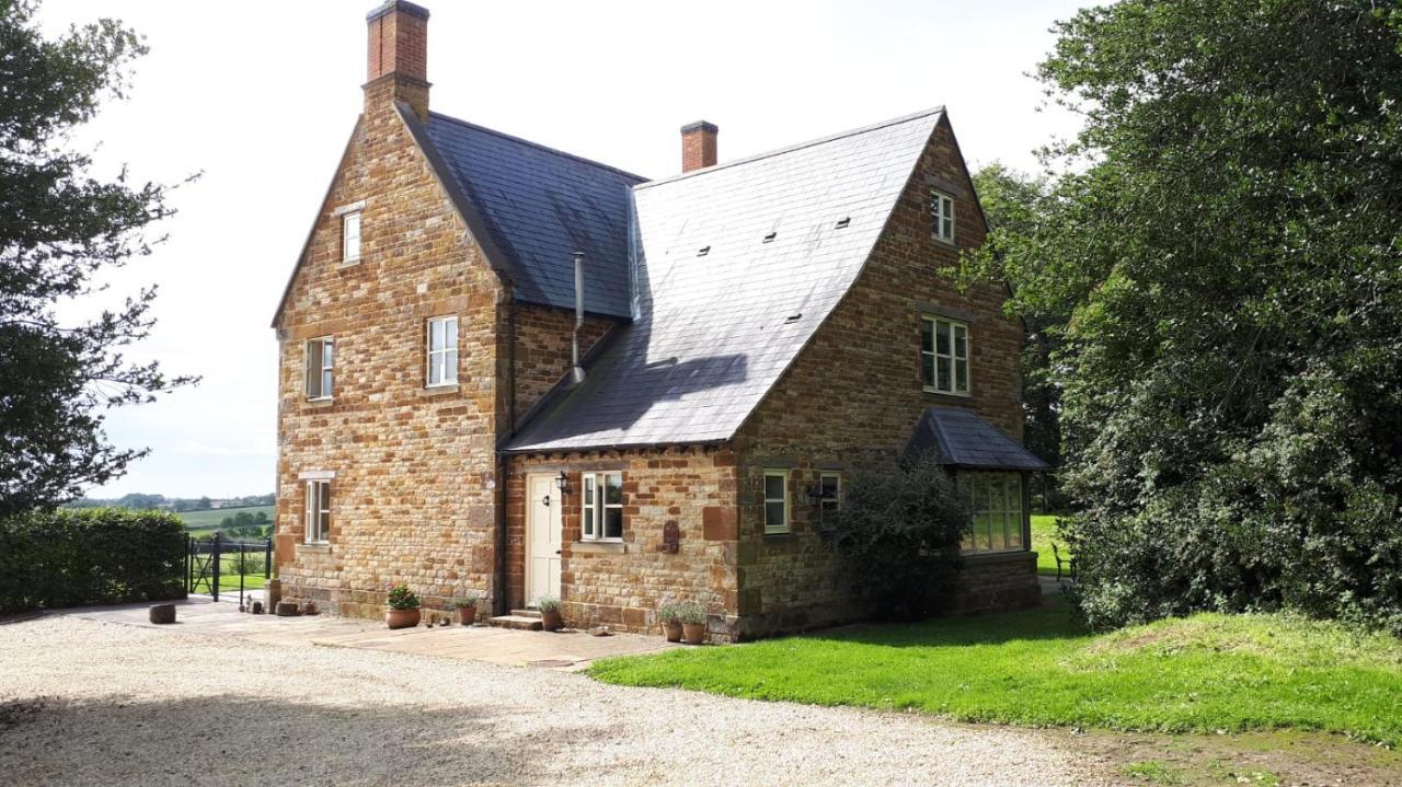 Cockley Hill Farm Bed&Breakfast Brackley  Exteriör bild