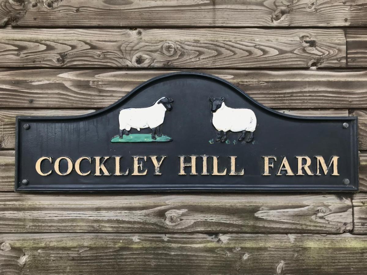 Cockley Hill Farm Bed&Breakfast Brackley  Exteriör bild